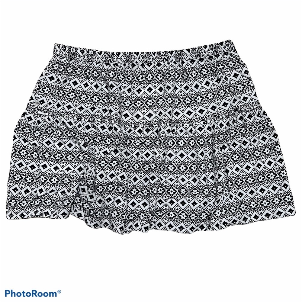 Roxy Flirty Black & White Pull-on Skater Mini Skirt NWT